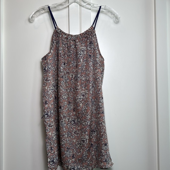 Loft‎ floral spaghetti strap top - Picture 4 of 8
